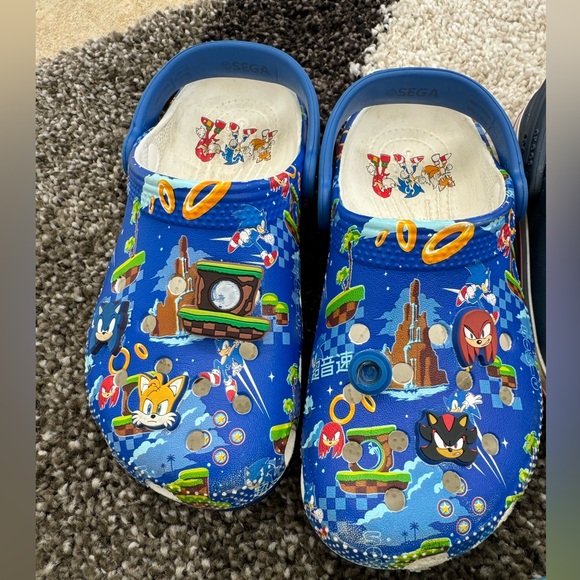 Crocs set of 3 - Picture 3 of 5